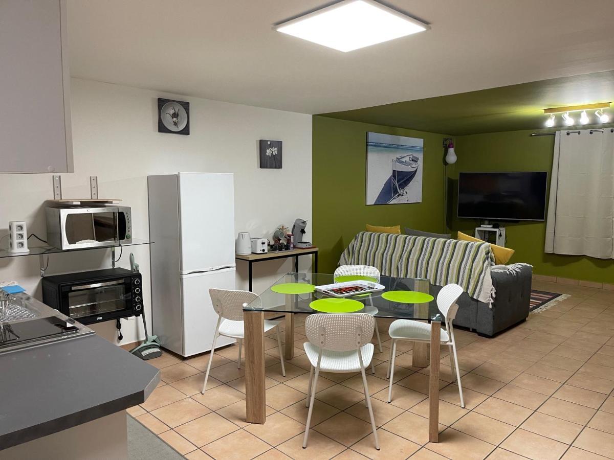 Studio 51 - Immense studio de 47m2 Saint-Denis Exterior foto